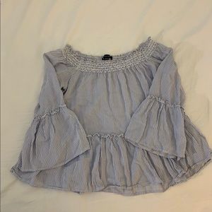 American eagle off the shoulder peasant top